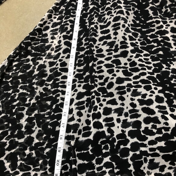 DKNY Faux Wrap Puff Sleeve Animal Print Chiffon Dress - Picture 6 of 8